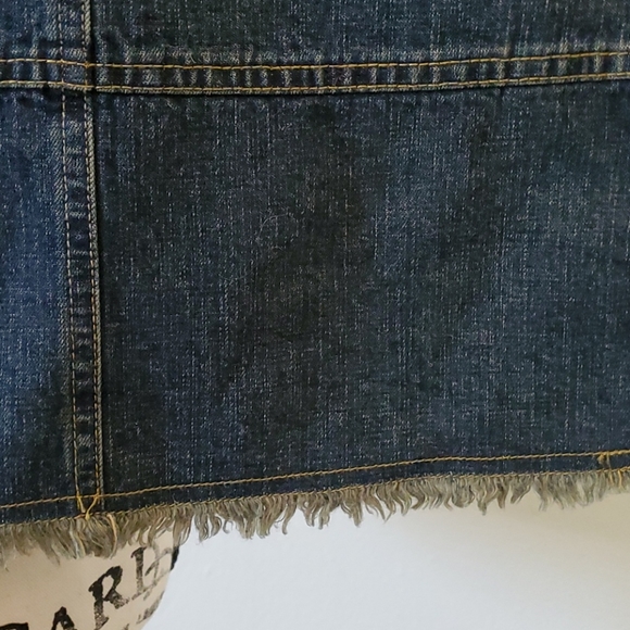 Frayed edge, A line denim skirt - Picture 2 of 9